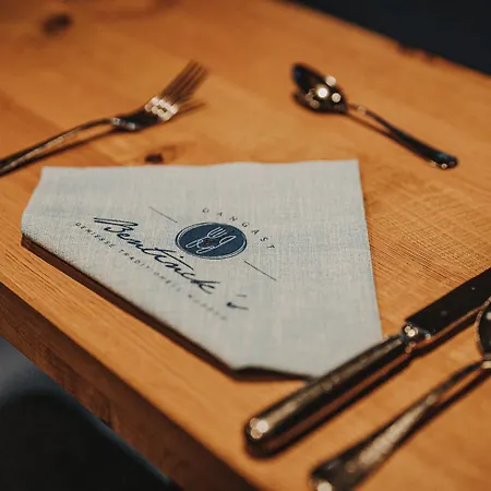 Graf Bentinck Отель 4*