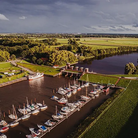 Отель Graf Bentinck 4*