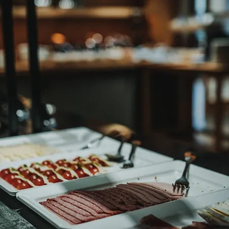 Отель Graf Bentinck Дангаст