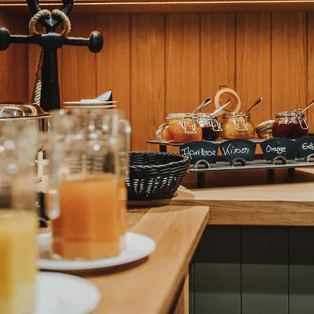 Otel Graf Bentinck 4*